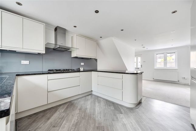 43, Rissington Drive, Witney photo 3