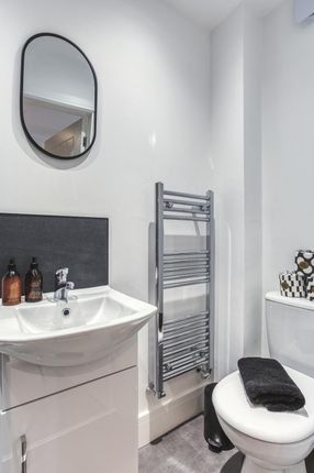 Room 3, 79 Macklin Street, Derby photo 2