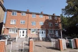 Thumbnail Terraced house to rent in Harley Road, London