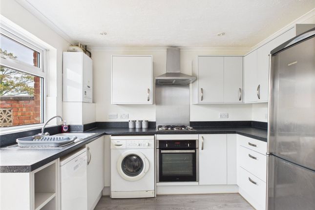 18, Ormsley Close, Bristol photo 3