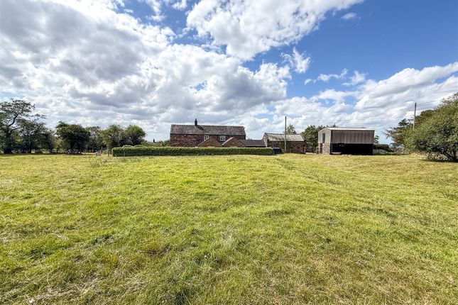 Park Head Farm, Newtown, Staffordshire photo 4