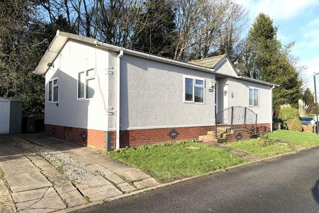 58 Lower Lodge Park, Rugeley Road, Rugeley photo 3