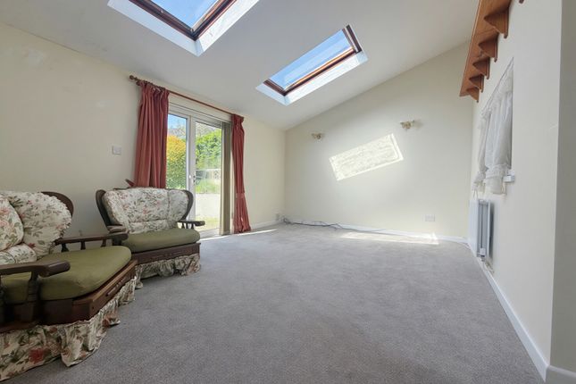 Juniper Cottage,, Penally, Pembrokeshire photo 2