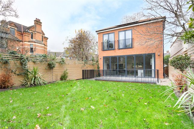 3A, Woodborough Road, London photo 2