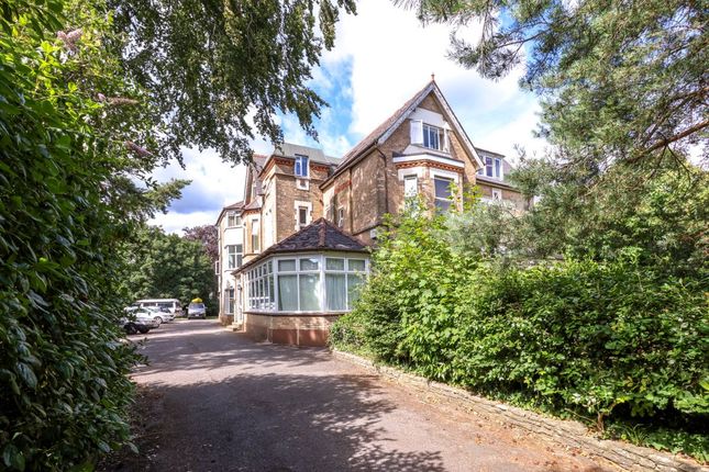 1-bed flat on 54, Christchurch Road, Bournemouth, £50,000