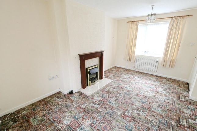 12, Waverley Crescent, Wrexham photo 3