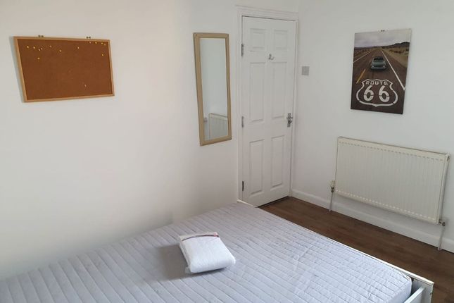 215 Molyneux Road, Liverpool photo 4