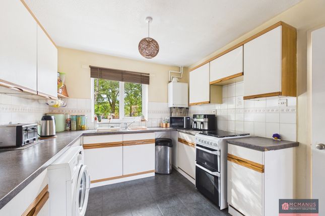 23, Osprey Gardens, Stevenage photo 3