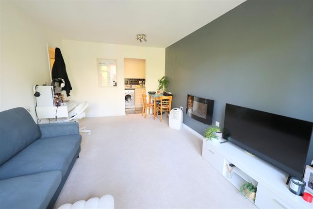 79, Whistle Road, Bristol photo 4