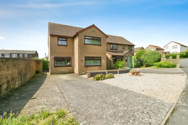 Thumbnail Detached house for sale in The Heathers, Barry