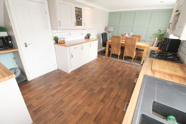 6 Hepple Court, Blyth photo 4
