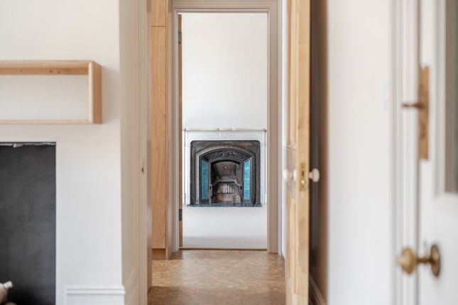 Apartment 5,, Palmeira Avenue Manions, East Sussex photo 4