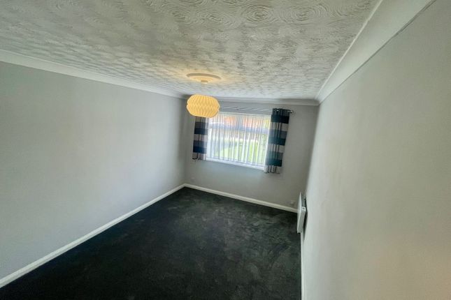 101, Pole Lane, Bury photo 4