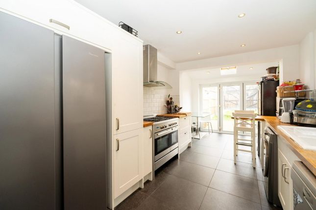 91, Forest Road, London photo 2
