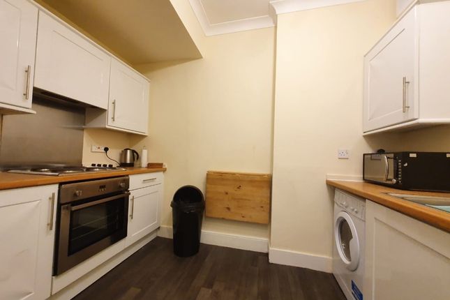 44/8, Haymarket Terrace, Edinburgh photo 2