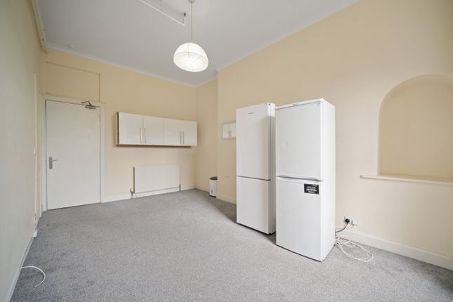 10 (3F3) Crighton Place, Edinburgh photo 4