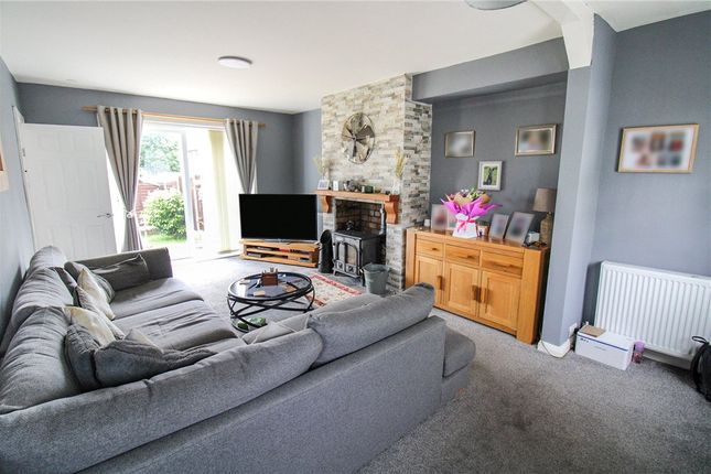 57, Braithwaite Avenue, Bradford photo 2