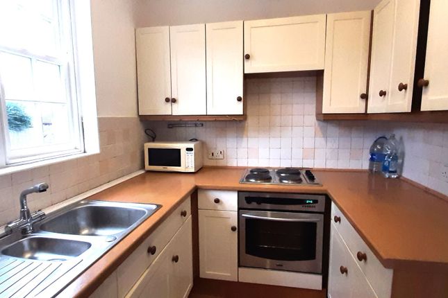 Flat for sale in Hartley Court Gardens, Cranbrook