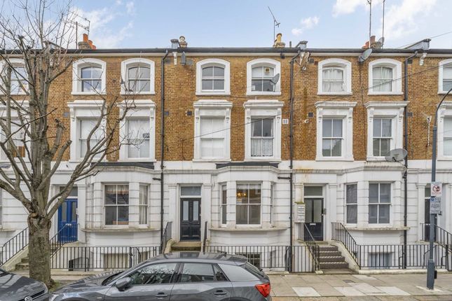 Thumbnail Flat for sale in Southerton Road, London