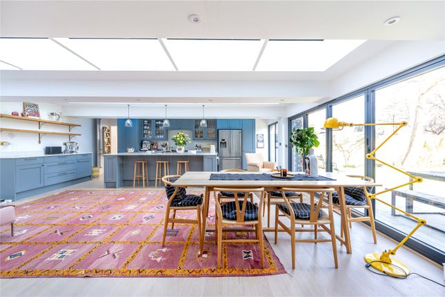 Linden House, 199, Ham Street, Surrey photo 2