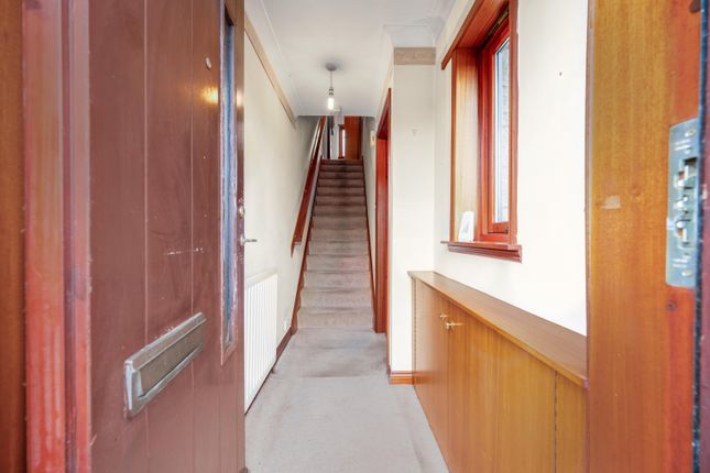 18, Auld Mart Road, Milnathort photo 2