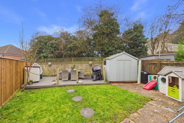 36 Barkus Way, High Wycombe photo 3