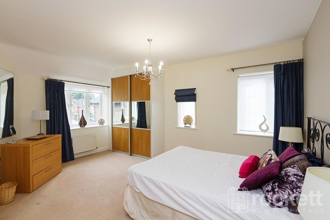 4_Kingsoakcourt_Gwi_