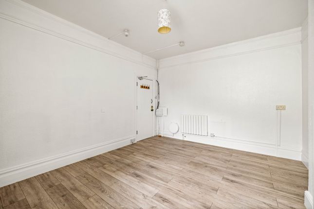 Flat 5, 73, Cheriton Road, Folkestone photo 4