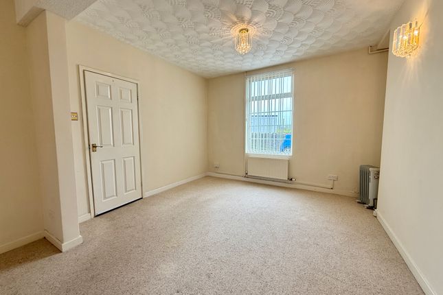 12, Primrose Hill, Twynyrodyn, Merthyr Tydfil photo 2