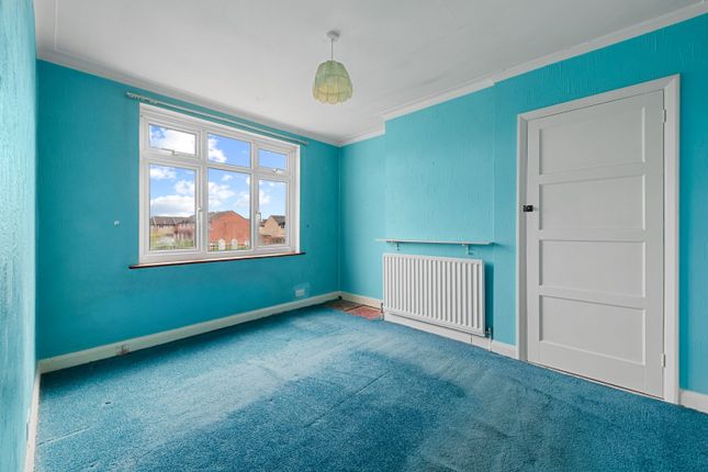 Terraced house for sale in Edgehill Road, Mitcham