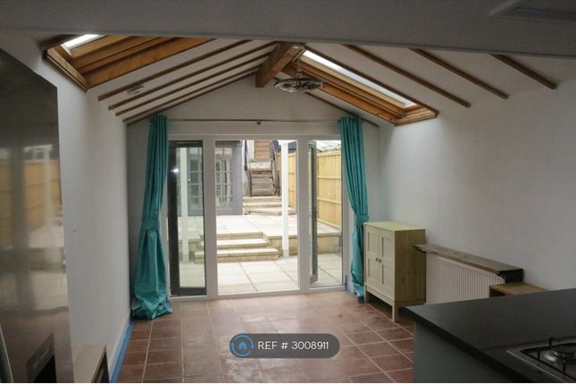 Wellsway, Bath photo 5