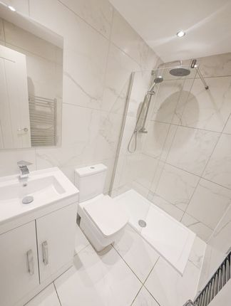 Apartment 12, Derby Chambers, 6 The Rock, Bury photo 2