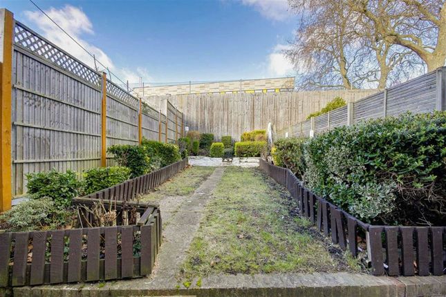 Flat for sale in St. Donatts Road, London