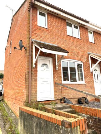 Thumbnail End terrace house to rent in Chapel Street, Warminster