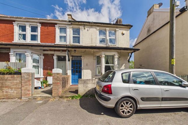 3-bed house on 6, New Road, Bristol, £250,000