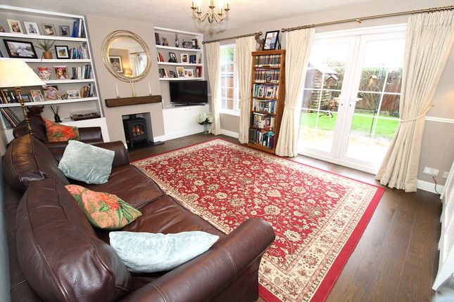 24, Hillcroome Road, Sutton photo 3
