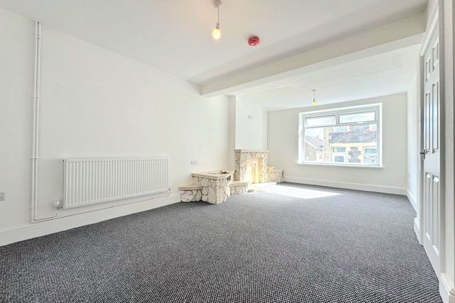 31 Gaen Street, Abertillery photo 3
