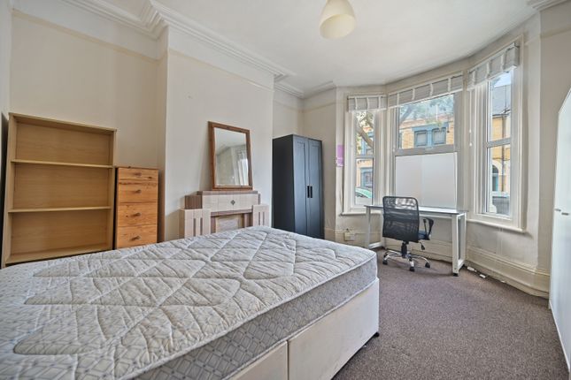 Terraced house for sale in Villiers Road, London