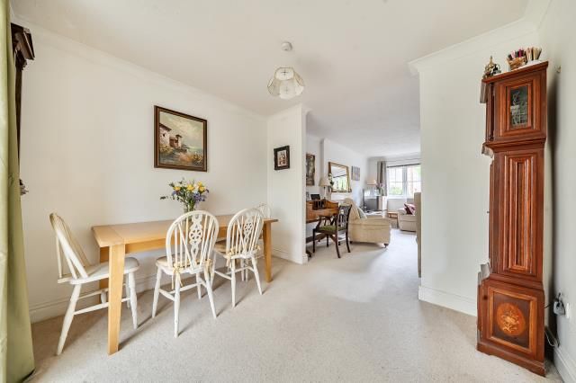 Gloucester Court Mews, Witney photo 4