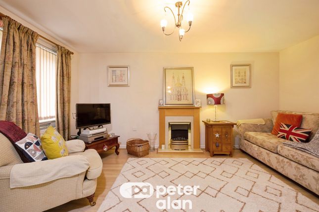 59, Cornpoppy Avenue, Monmouth photo 2