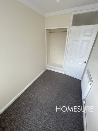 Town house to rent in Radnor Drive, Widnes