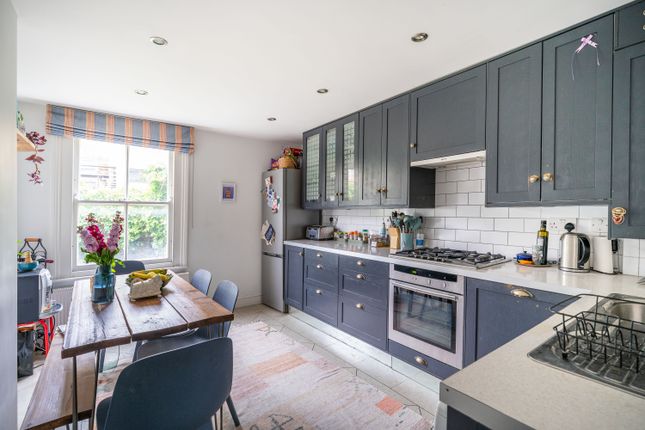 19B, Plato Road, London photo 4