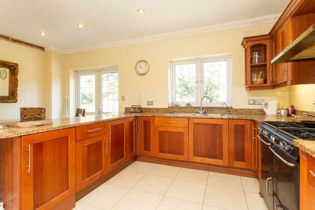 3, Durlock Avenue, Ramsgate photo 2