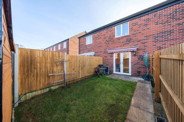 Terraced house for sale in Banbury, Oxfordshire