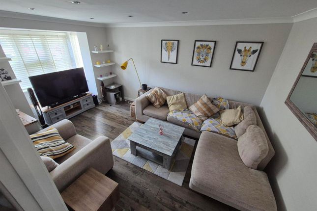 15, Lamorna Close, Hayle photo 2