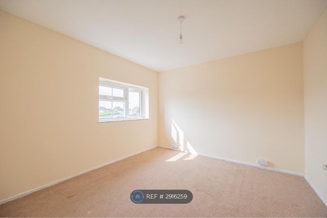 Ubberley Road, Bentilee, Stoke On Trent photo 5