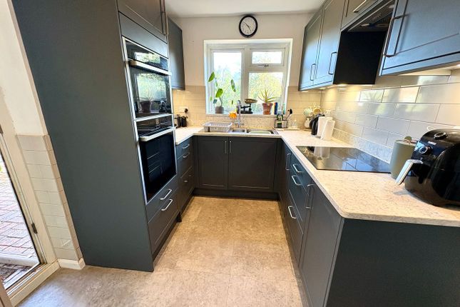 61, Coventry Road, Lutterworth photo 3