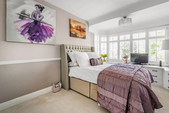 63, Parkway, Dorking photo 4