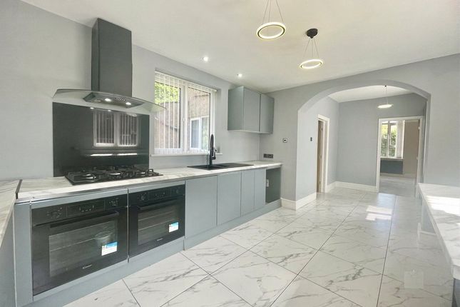 Lambert Villa, 7, Lambert Road, Preston photo 2