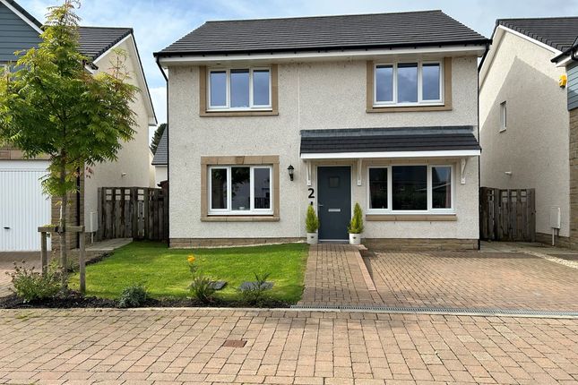 Thumbnail Detached house to rent in Fern Way, East Calder, Livingston
